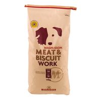 Kompletní pečené krmivo pro aktivní dospělé psy s hovězím a vepřovým masem.